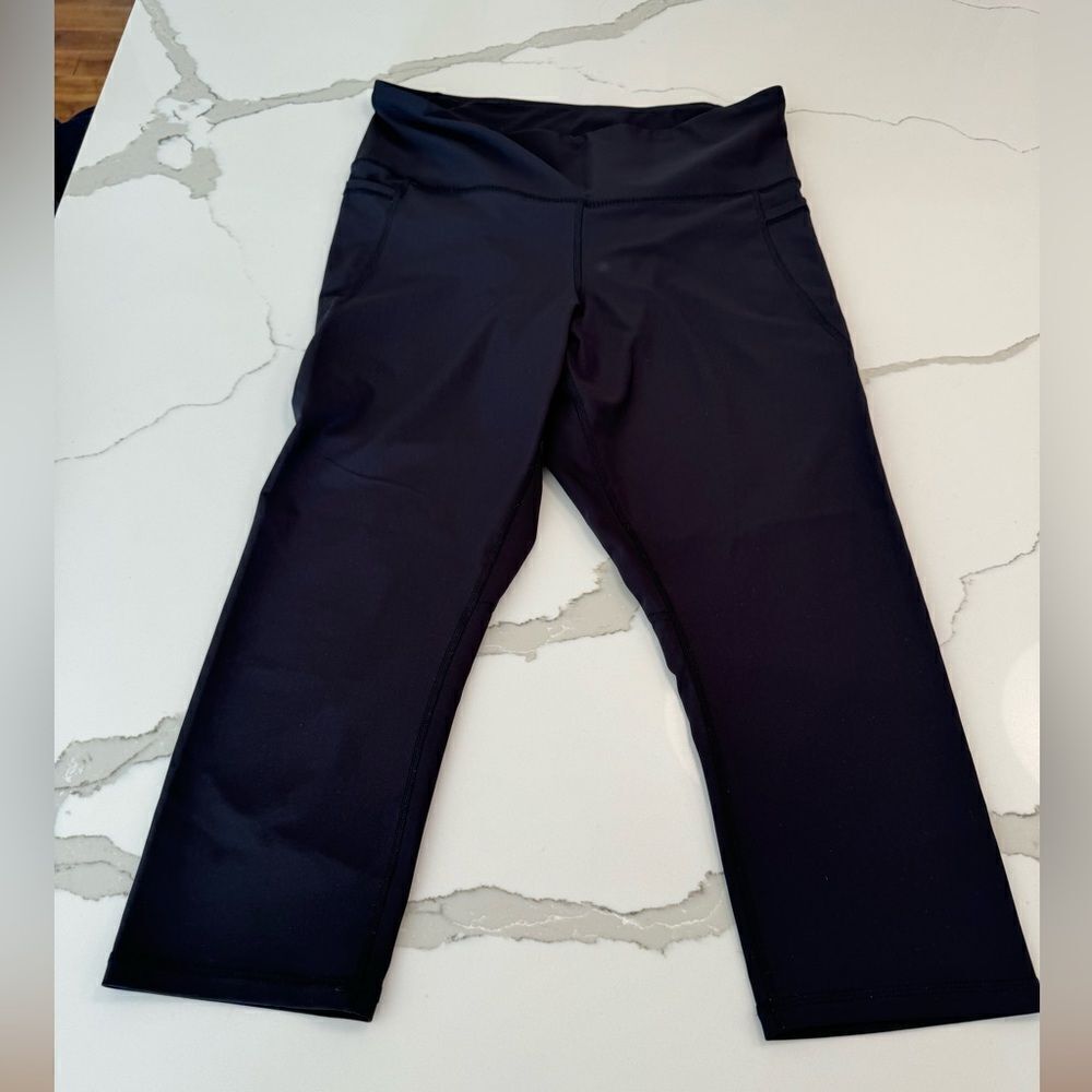 Old Navy Active Legging crops size XL